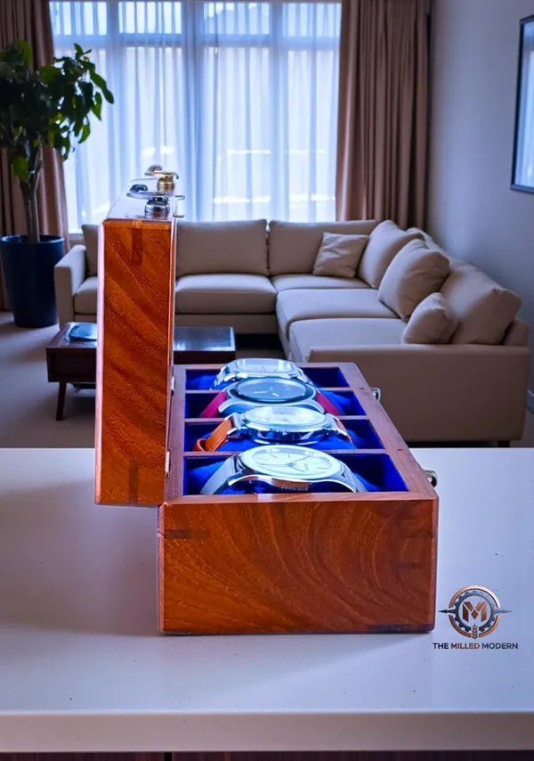 Wooden_Watch_Box_With_Glass_Lid