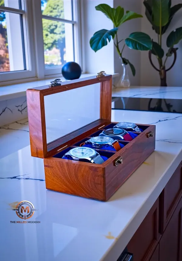 Wooden_Watch_Box_With_Glass_Lid
