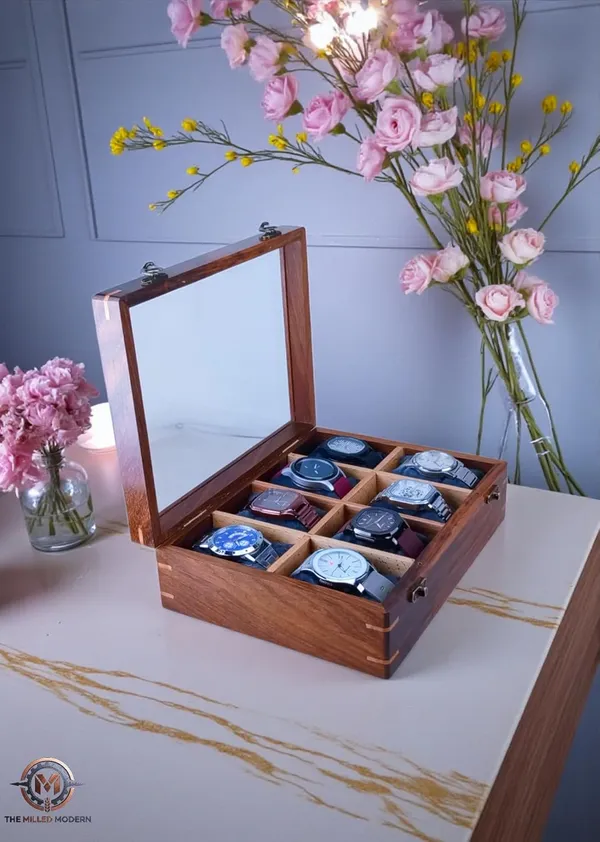 Wooden_Watch_Box_With_Glass_Lid