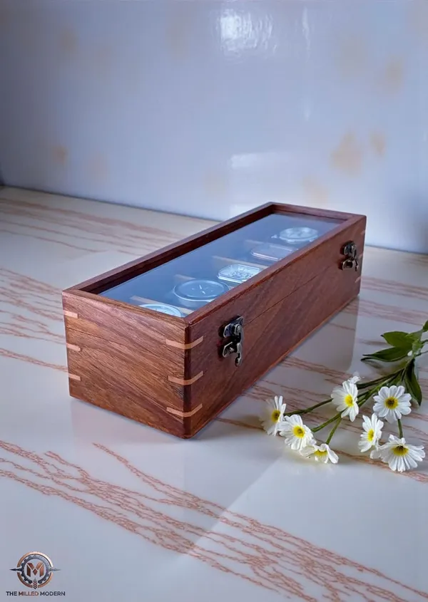 Wooden_Watch_Box_With_Glass_Lid