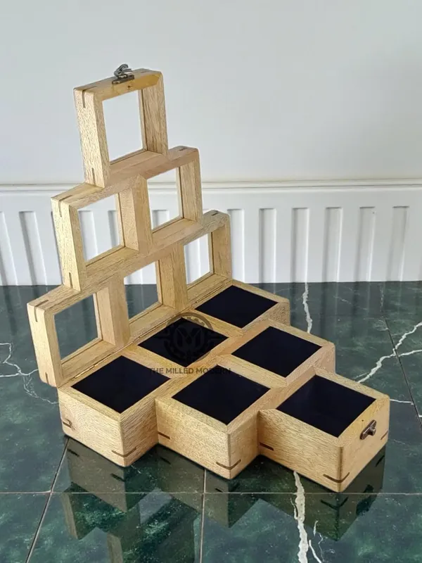 Wooden_Watch_Storage_Box