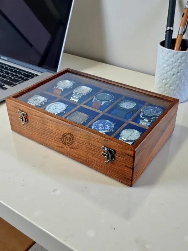 Wooden_Watch_Box_With_Glass_Display