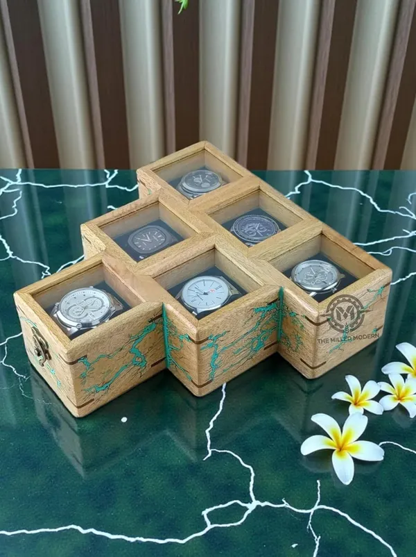 Wooden_Watch_Box_With_Glass_Top
