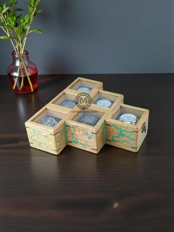 Wooden_Watch_Box_With_Glass_Top