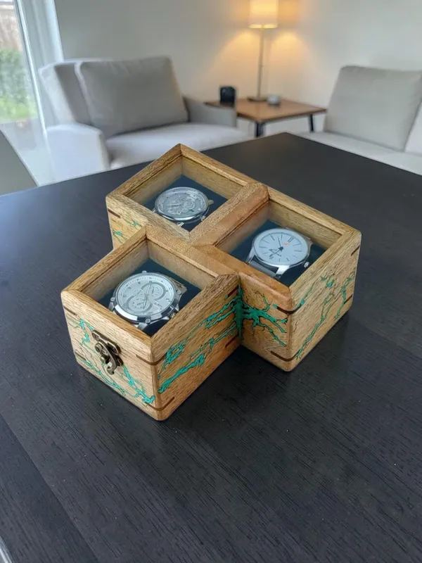 Wooden_Watch_Storage_Box