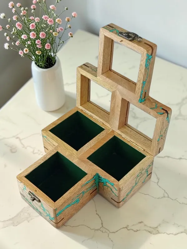 Wooden_Watch_Storage_Box