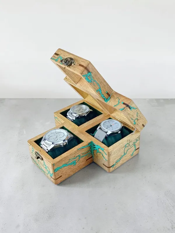 Wooden_Watch_Storage_Box