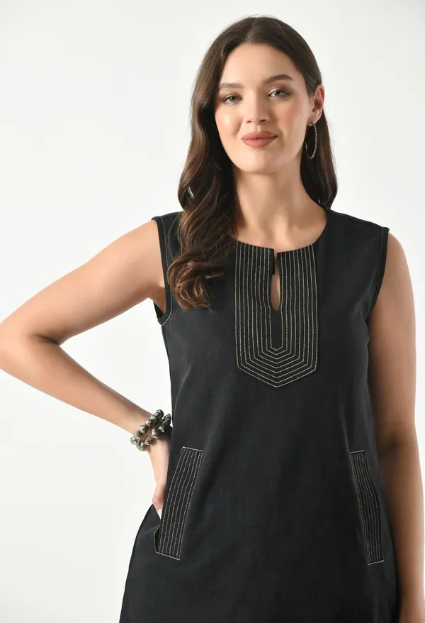Denim_Blue_And_Black_Sleeveless_Denim_Mini_Shift_Dress_For_Women