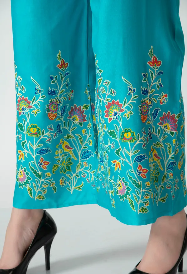 Turquoise_Blue_Turquoise_Floral_Border_Print_Palazzo_Pants_For_Women