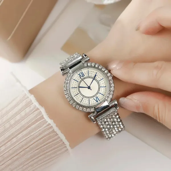 Silver_Alloy_Steel_Premium_Analog_Watch_For_Women
