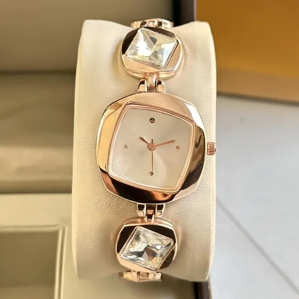 Rose_Gold_Stainless_Steel_Premium_Analog_Watch_For_Women