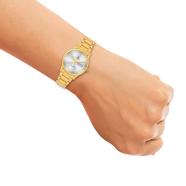 Aura_Quartz_3011_Day_Date_Black_Dial_Gold_Analog_Watch_For_Men