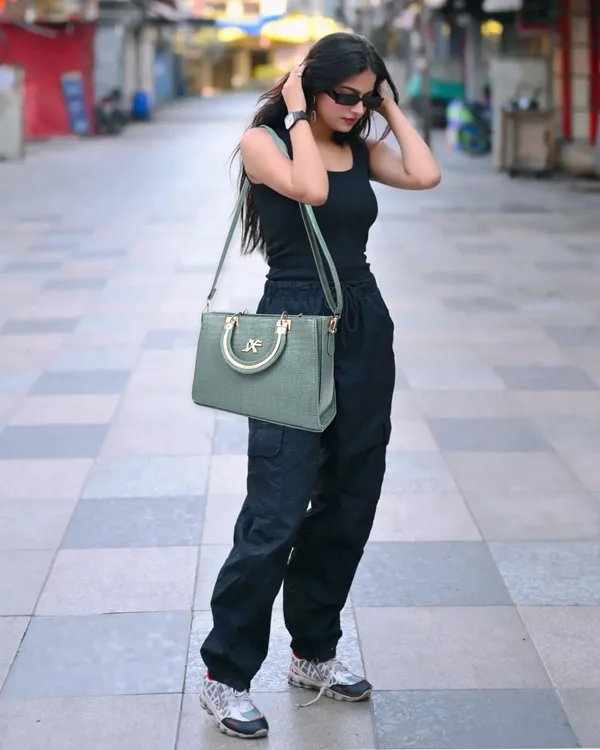Pista_Pu_Artificial_Leather_Sling_Bag_Casual_For_Women