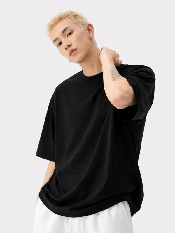 Black_Cotton_Streetwear_Style_Oversized_T_Shirt_For_Men