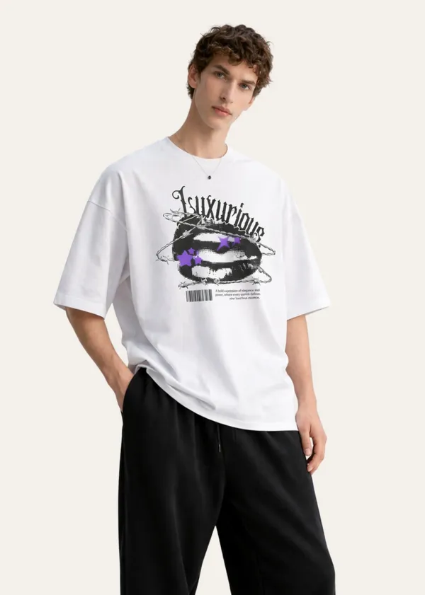 White_Luxurious_Lips_Graphic_Oversized_T_Shirt_For_Men