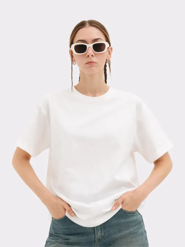 White_Cotton_With_Round_Neck_Casual_Wear_Oversized_T_Shirt_For_Women
