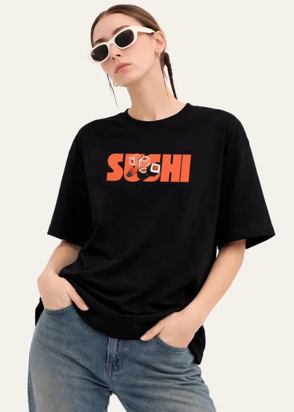 Black_Sochi_Graphic_Print_Oversized_T_Shirt_For_Women