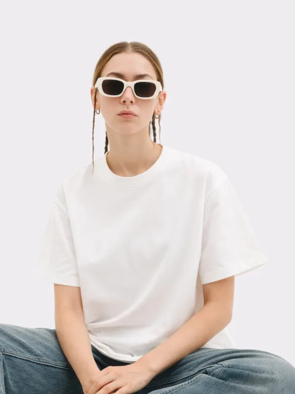 White_Cotton_With_Round_Neck_Casual_Wear_Oversized_T_Shirt_For_Women