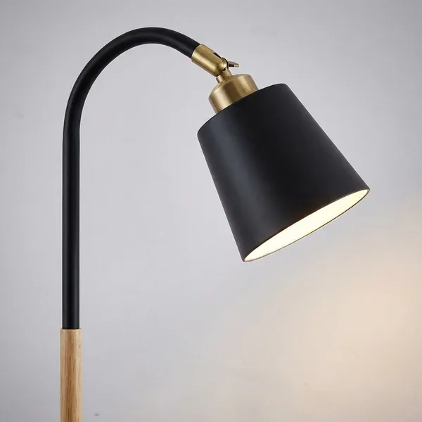 Matteblack_And_Gold_Ms_Metal_Premium_Floor_Lamp_For_Home_And_Office