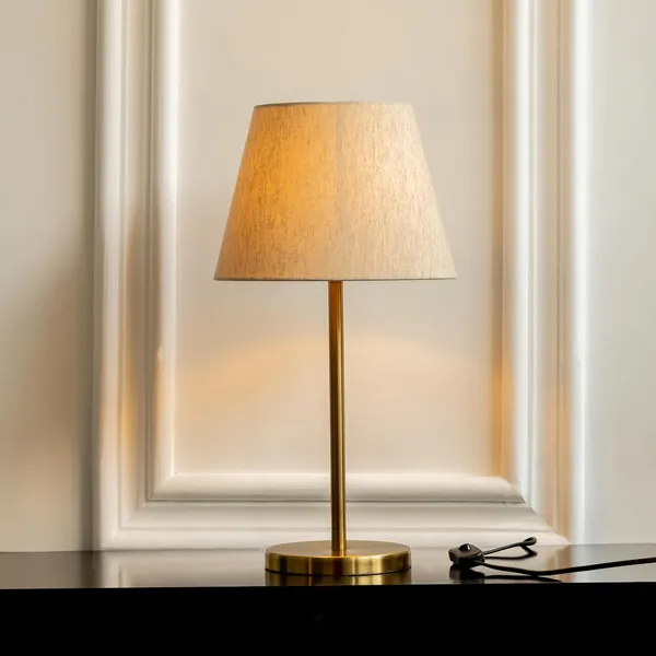 Gold_Antique_Ms_Metal_Premium_Table_Lamp_For_Home_And_Office