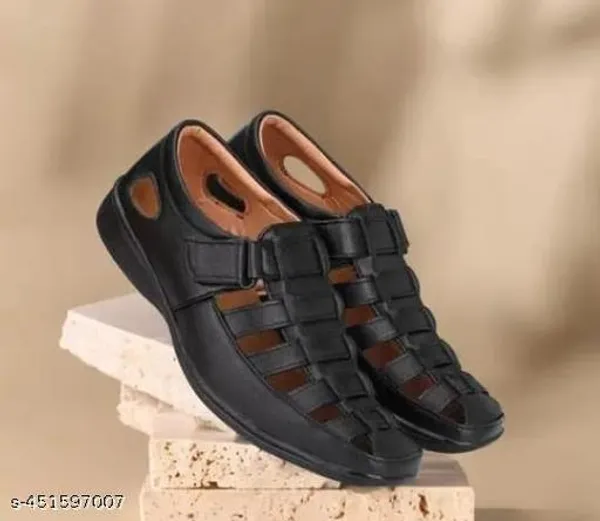 Unique_Graceful_Men_Sandals