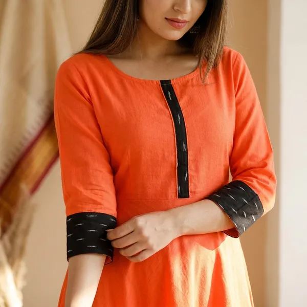 Hf_Holyday_Fashion_Cotton_Silk_Plain_Umbrella_Anarkali_Kurta_For_Women_With_Printed_Border