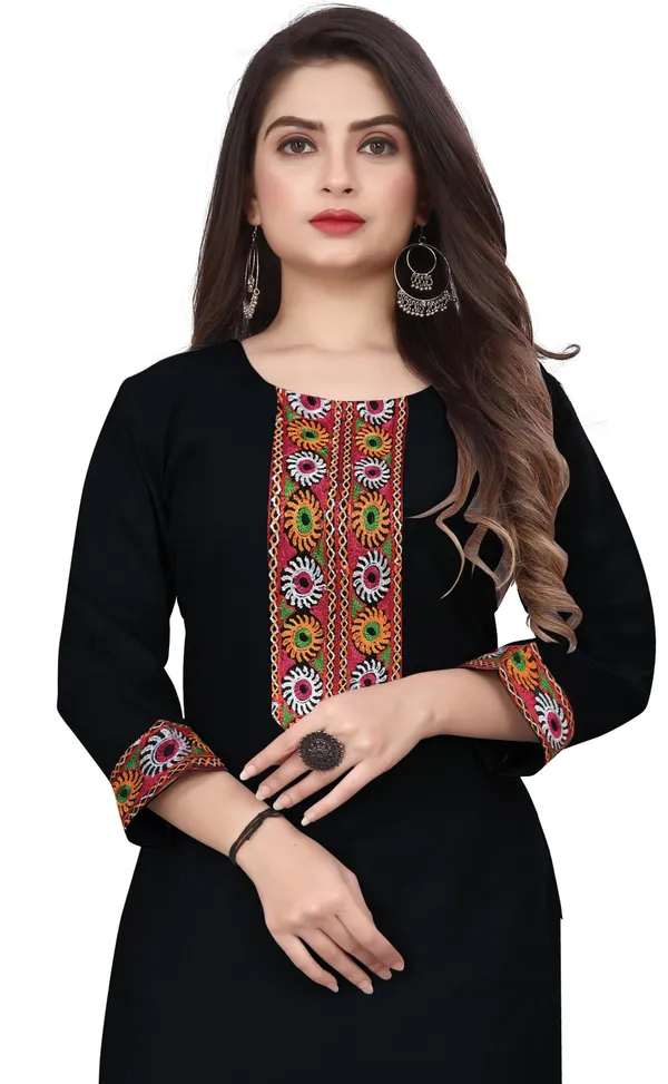 Hf_Holyday_Fashion_Cotton_Silk_Plain_Straight_Embroidered_Patch_Work_Kurta_For_Women