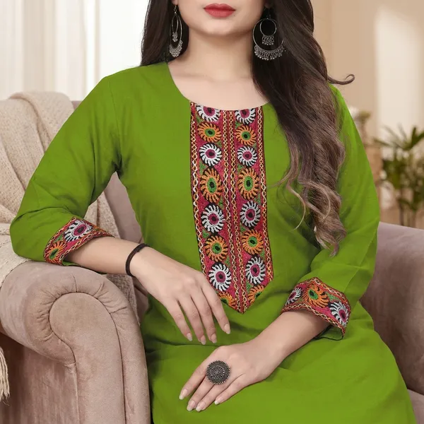 Hf_Holyday_Fashion_Cotton_Silk_Plain_Straight_Embroidered_Patch_Work_Kurta_For_Women