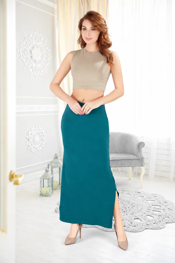 Womens_Rama_Green_Saree_Shapewear_With_Side_Slit_With_Drawstring