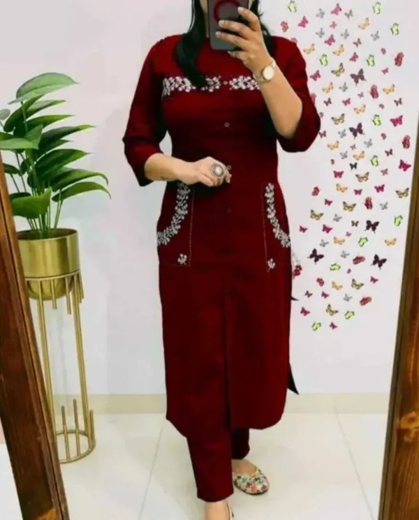 Elegant_Maroon_Pure_Cotton_Embroidered_Kurta_Set_with_Pocket_Detail