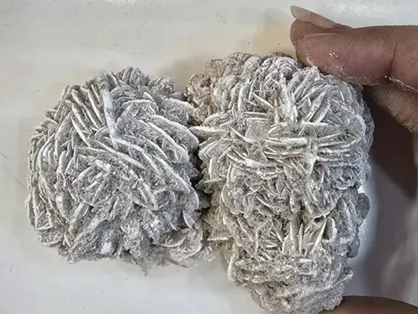 Desert_Rose_Crystal_Mineral_Specimen