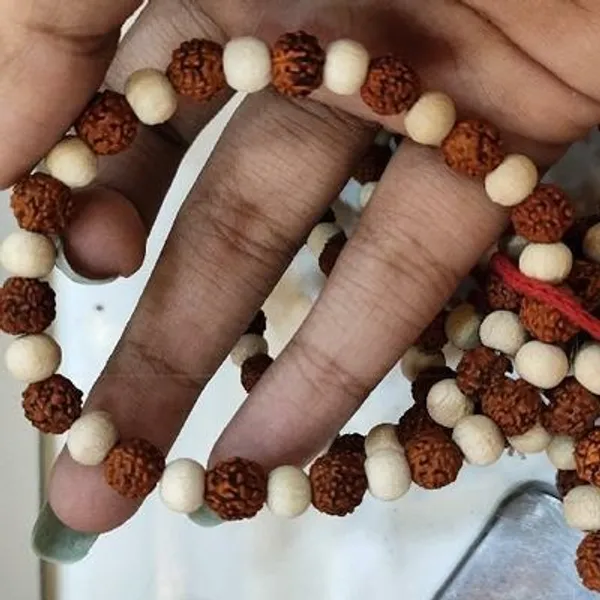 Rudraksha_And_Tulsi_Wood_Bracelet_Pack_Of_3