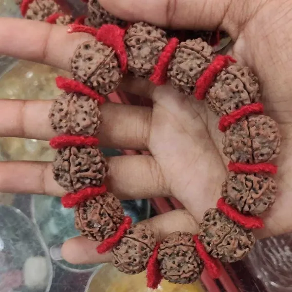Rudraksha_Big_Bead_5_Mukhi_Nepali_Bracelet