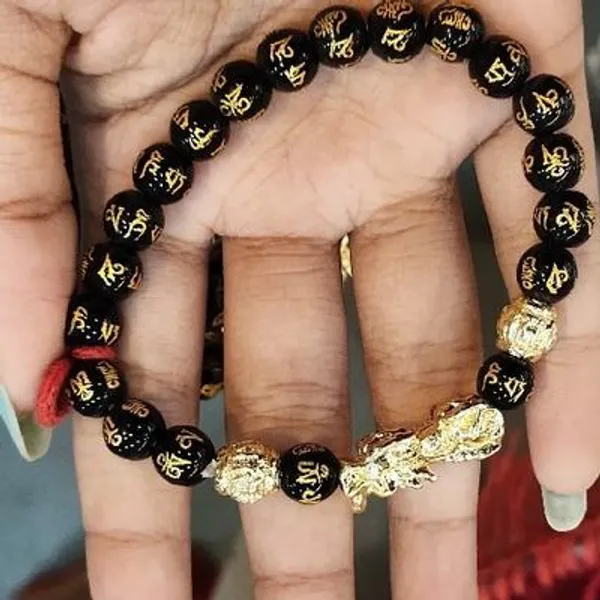 Black_Onyx_Om_Mantra_Black_dragon_With_Golden_Pixiu