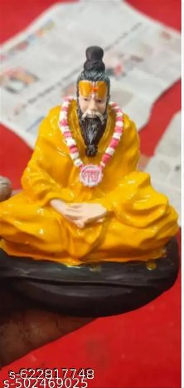 Divine_Premanand_Maharaj_Idol_For_Home_Decor_And_Spiritual_Space
