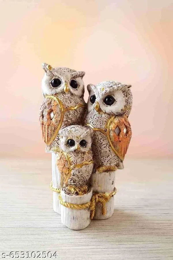 Elegant_Triple_Owl_Family_Resin_Showpiece_For_Home_Decor_Vastu_Owl_Statue_For_Living_Room_Office_Gift_Purpose_Golden_Orange_Decorative_Owl_Figurine