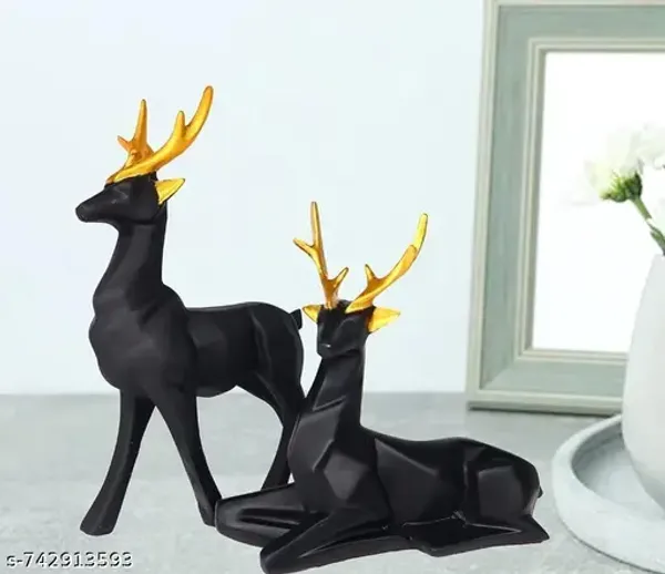 Modern_Geometric_Deer_Figurine_Set_Of_2_Elegant_Resin_Reindeer_Statues_With_Gold_Antlers_For_Home_Office_Decor_Matte_Black