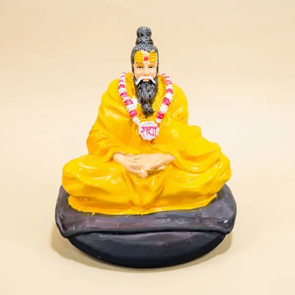 Divine_Premanand_Maharaj_Idol_For_Home_Decor_And_Spiritual_Space