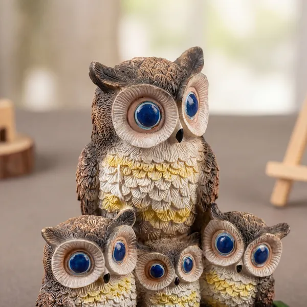 Polyresin_4_Owl_Family_Decorative_Showpiece_For_Home_Office_Table_Decor_Multicolor_Wise_Owl_Figurine_For_Shelf_Gift