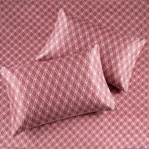 HOMIEE_Cotton_Single_Flat_244_TC_Floral_1_Summer_Bedsheet_with_2_Pillow_Covers_(Light_Maroon)