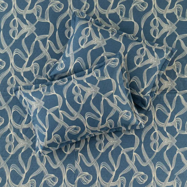 HOMIEE_Cotton_Single_Flat_244_TC_Floral_1_Summer_Bedsheet_with_2_Pillow_Covers_(Metallic_Blue)
