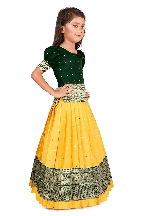Feliz_The_Designer_Studio_Kids_Round_Neck_Half_Sleeve_Floral_South_Indian_Pattu_Pavadai_Readymade_Silk_Lehenga_Choli_For_Girls_Age1_10_Years