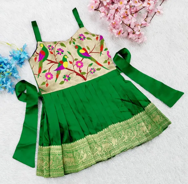 Feliz_The_Designer_Studio_Sleeveless_Regular_V_Neck_A_Line_Frocks_For_Baby_Girls
