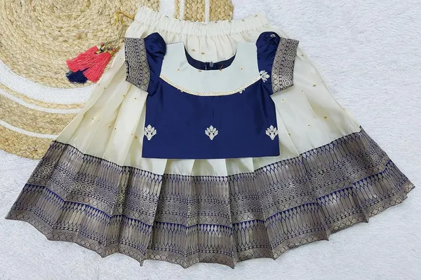 Feliz_The_Designer_Studio_Girl_S_Readymade_South_Indian_Pattu_Pavadai_Lehenga_Choli_For_Kid_S