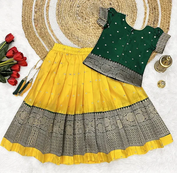 Feliz_The_Designer_Studio_Kids_South_Indian_Baby_Girls_Pattu_Pavadai_Lehenga_Choli_Set