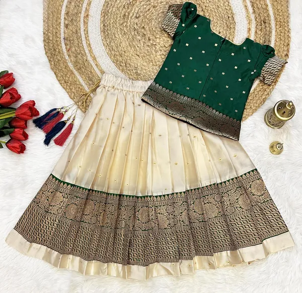 Feliz_The_Designer_Studio_Kids_South_Indian_Baby_Girls_Pattu_Pavadai_Lehenga_Choli_Set