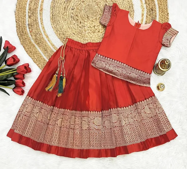 Feliz_The_Designer_Studio_Kids_South_Indian_Baby_Girls_Pattu_Pavadai_Lehenga_Choli_Set