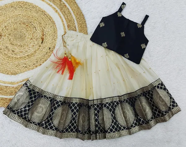 Baby_Girls_South_Indian_Pattu_Pavadai_Lehenga_Choli_Set_For_Kids