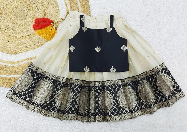 Baby_Girls_South_Indian_Pattu_Pavadai_Lehenga_Choli_Set_For_Kids