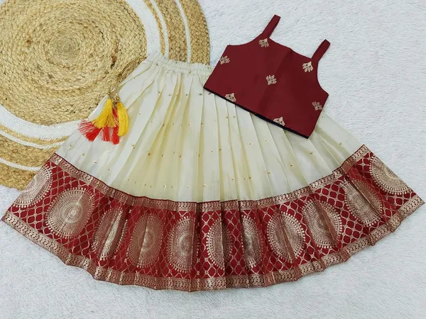 Baby_Girls_South_Indian_Pattu_Pavadai_Lehenga_Choli_Set_For_Kids